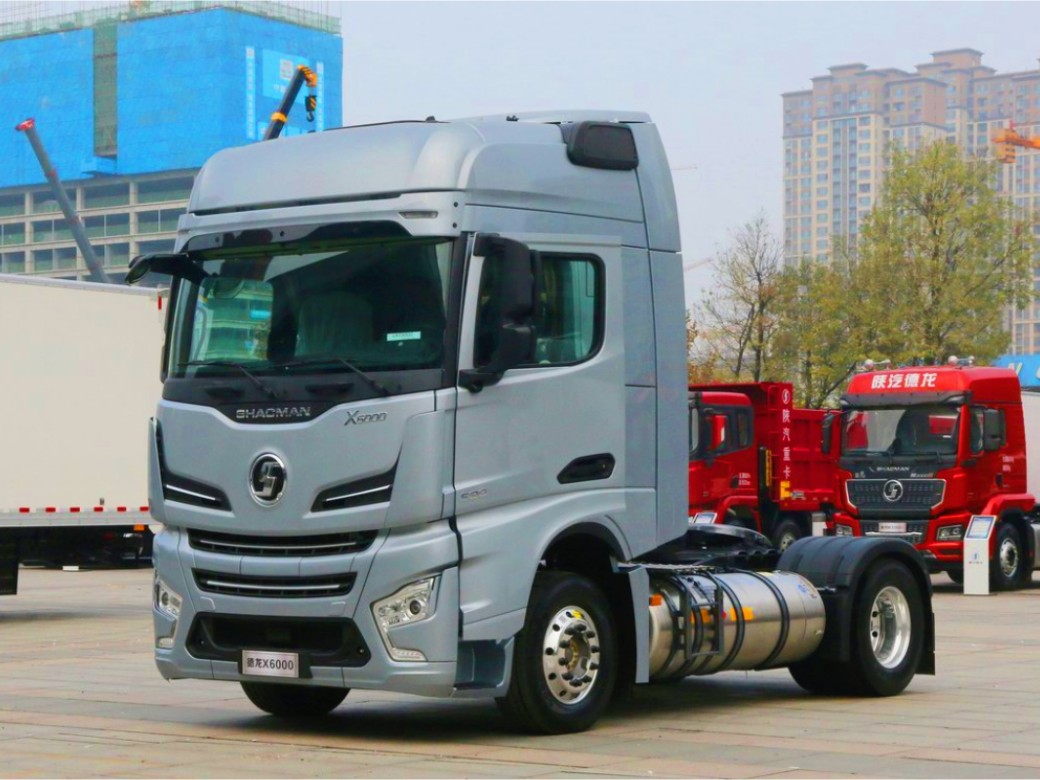 New Shacman X6000 4x2 Tractor Truck